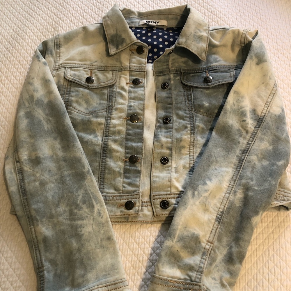 Denim DKNY jacket. Child size L